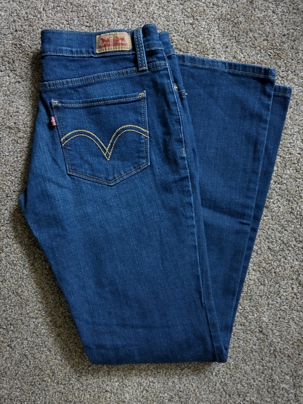 Levi's Women's Dark Blue Boot Cut Jeans 👖 💙